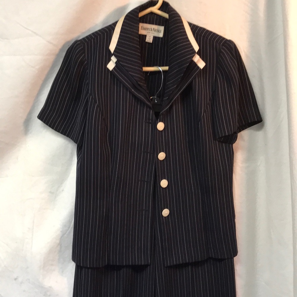 True vintage Danny & Nicole pants jacket suit Sz 8